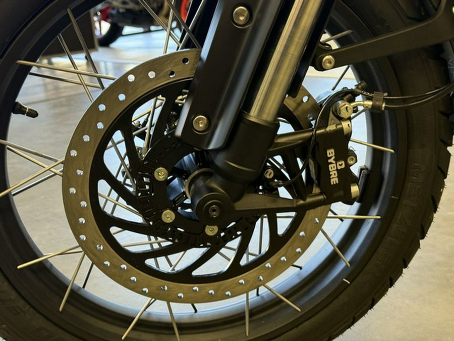 2026 Triumph Scrambler 400 XC Vanilla White