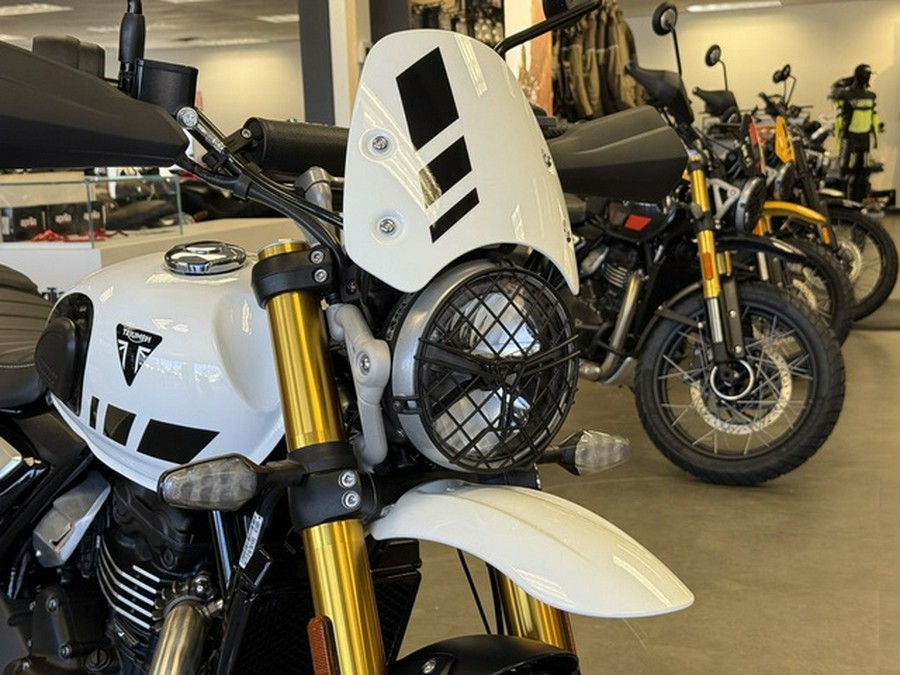 2026 Triumph Scrambler 400 XC Vanilla White