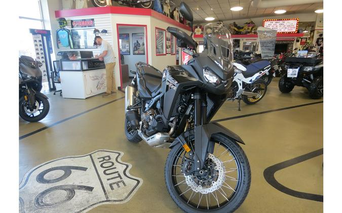 2026 Africa Twin DCT - Honda