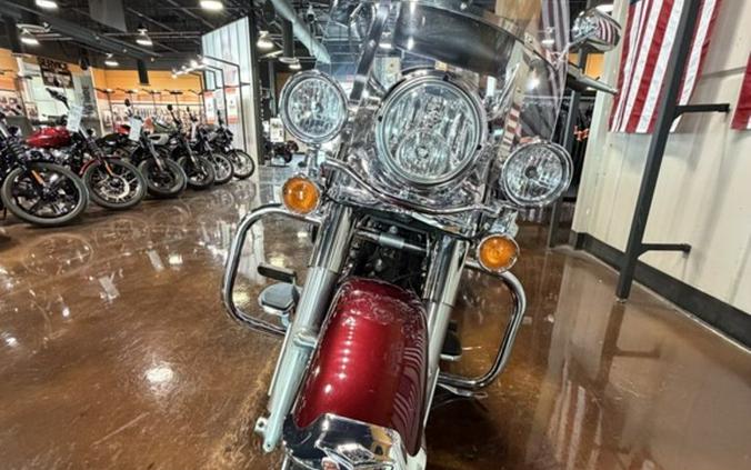 2014 Harley-Davidson Road King® Base