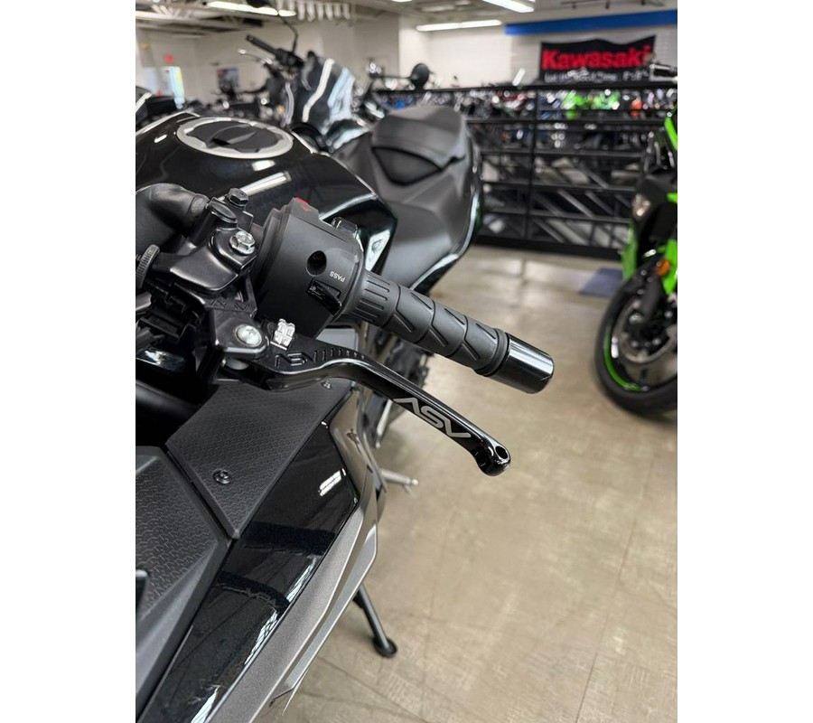 2024 Kawasaki Ninja® 500 ABS