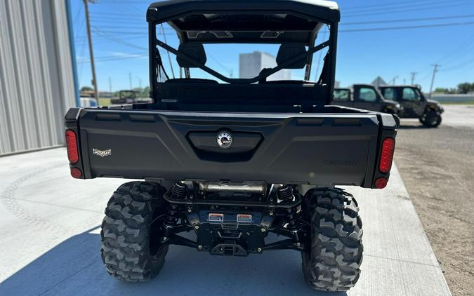 2026 Can-Am Defender XT HD9