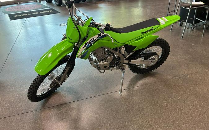 2027 Kawasaki KLX®140R F