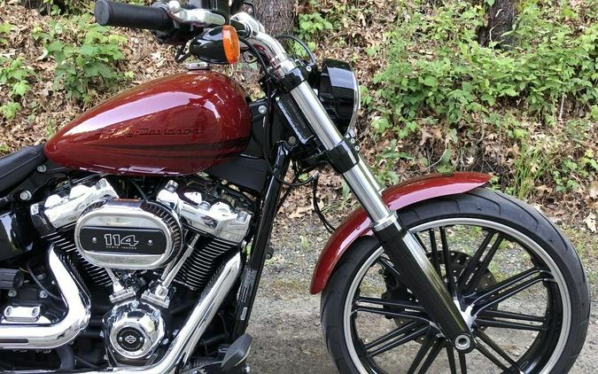 2020 Harley-Davidson® Breakout® 114 Stiletto Red