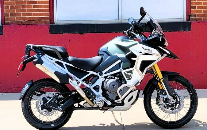 2024 Triumph Tiger 1200 Rally Explorer Matt Khaki Green