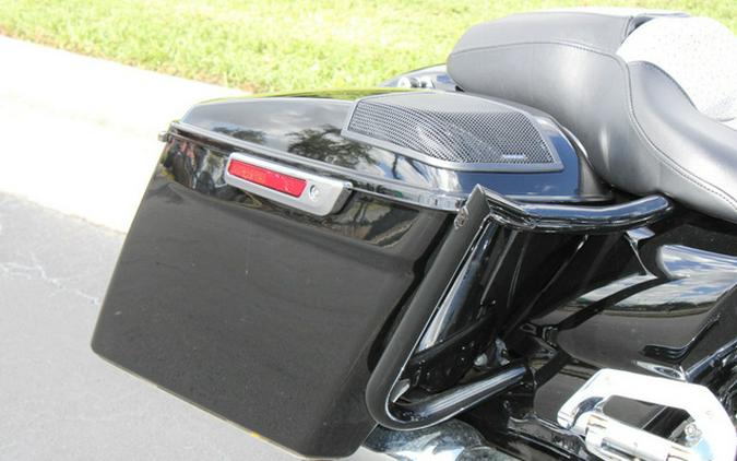 2022 Harley-Davidson FLTRX - Road Glide