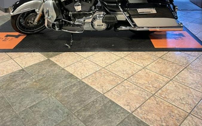 2013 Harley-Davidson FLHTK - Electra Glide Ultra Limited