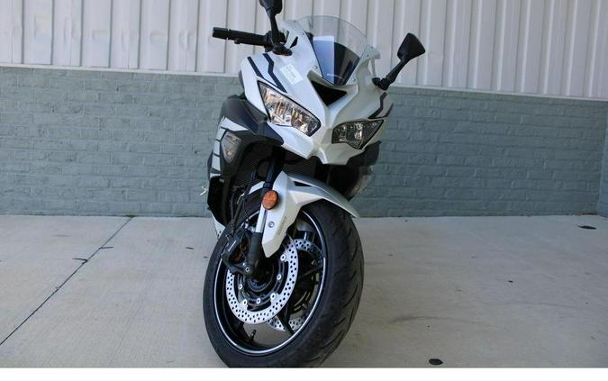 2025 Kawasaki NINJA® ZX™-4RR ABS