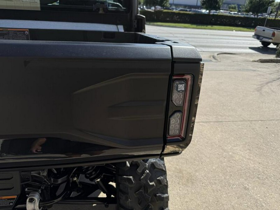 2026 Can-Am® Defender MAX XT CAB HD11 With 10.25 in.display Dark Wildland Camo