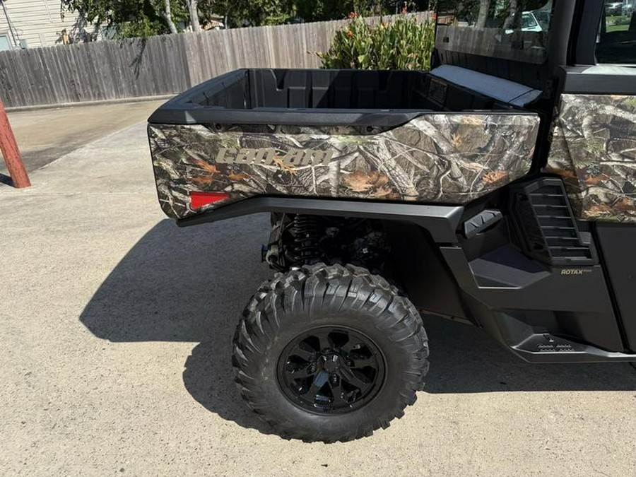 2026 Can-Am® Defender MAX XT CAB HD11 With 10.25 in.display Dark Wildland Camo