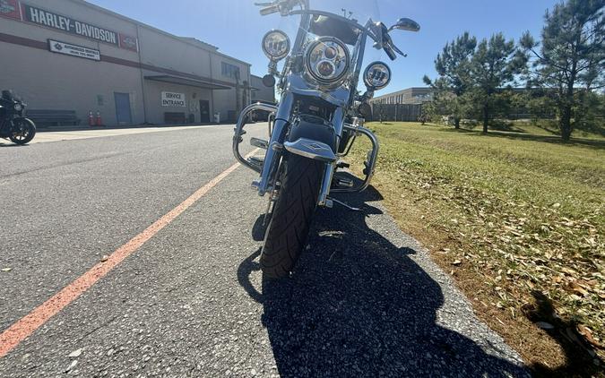 2017 Road King® FLHR