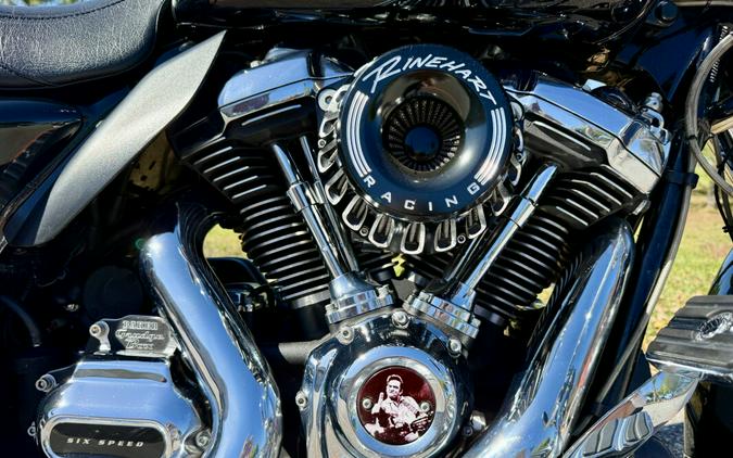 2017 Road King® FLHR