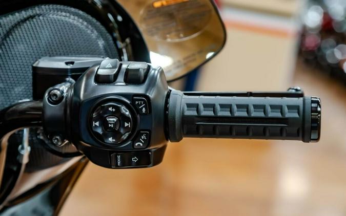 2026 Harley-Davidson Street Glide Limited Grand American Touring FLHXL