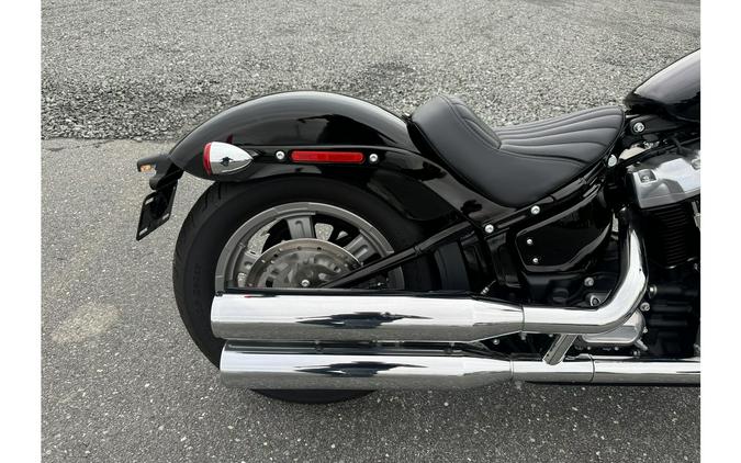 2022 SOFTAIL STANDARD - Harley-Davidson®