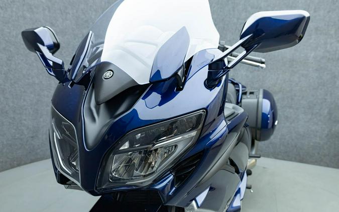 2023 YAMAHA FJR1300ES W/ABS & ESA