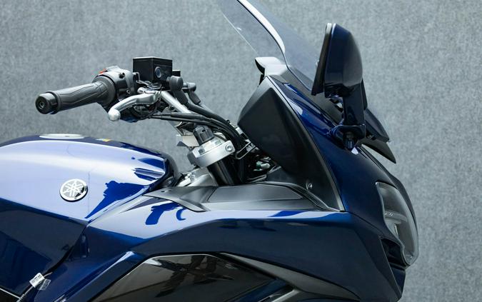 2023 YAMAHA FJR1300ES W/ABS & ESA