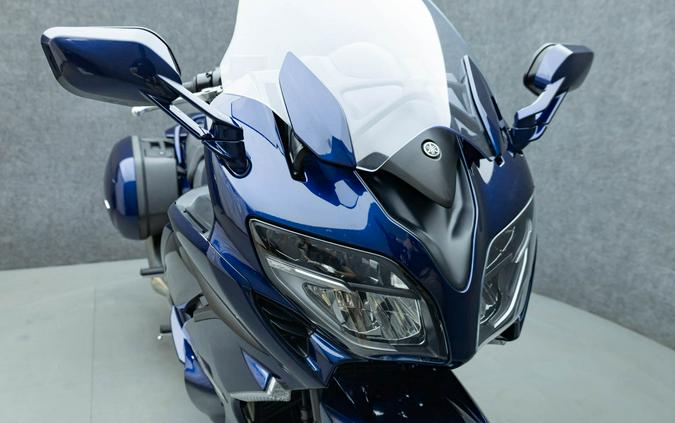 2023 YAMAHA FJR1300ES W/ABS & ESA