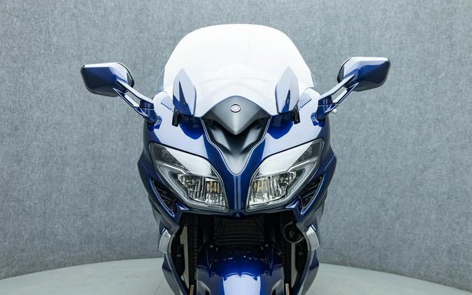 2023 YAMAHA FJR1300ES W/ABS & ESA