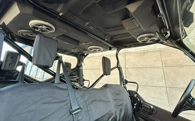 2023 Honda Pioneer 1000-6 Deluxe Crew