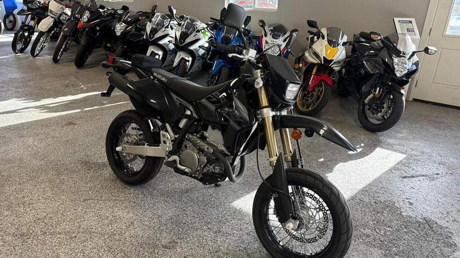 2024 Suzuki DR-Z400SM