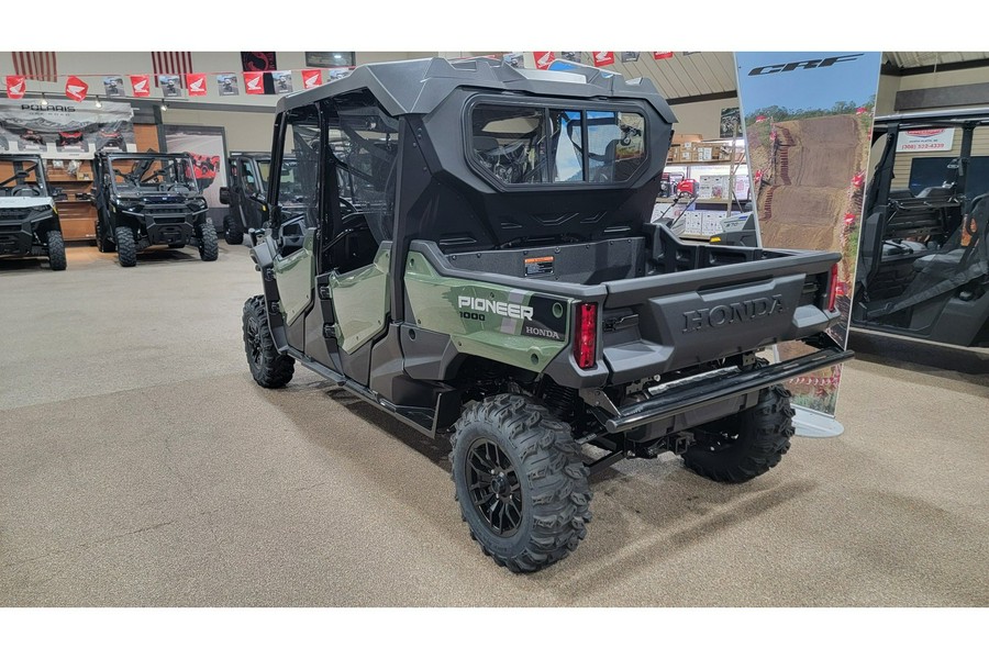 2023 Honda Pioneer 1000-6 Deluxe Crew