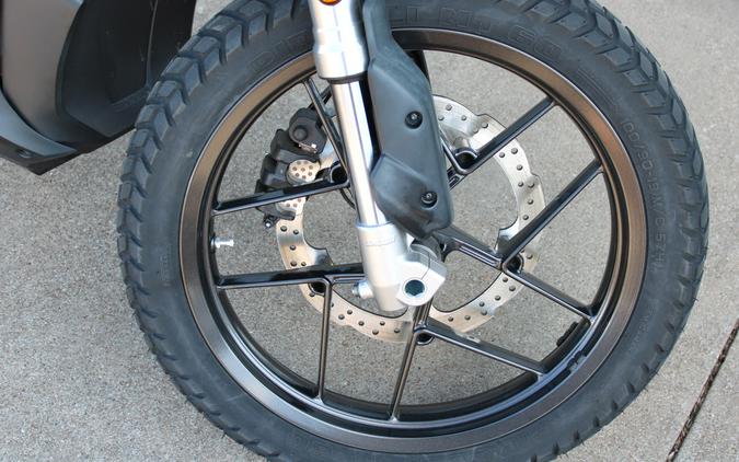 2023 Zero™ Motorcycles DS™ ZF7.2