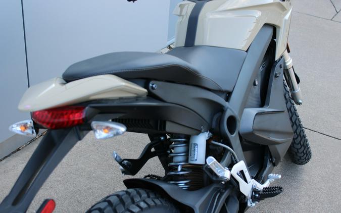 2023 Zero™ Motorcycles DS™ ZF7.2