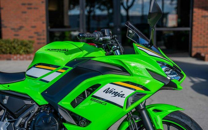 2025 Kawasaki Ninja 650 ABS