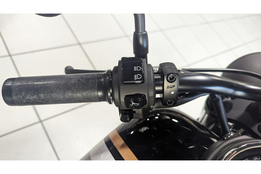 2025 Honda Shadow Phantom ABS