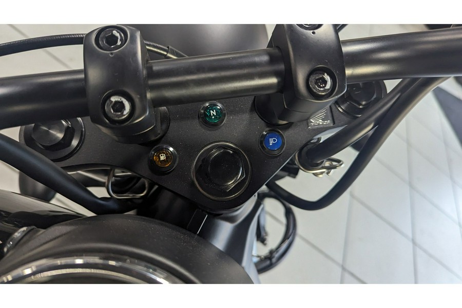 2025 Honda Shadow Phantom ABS