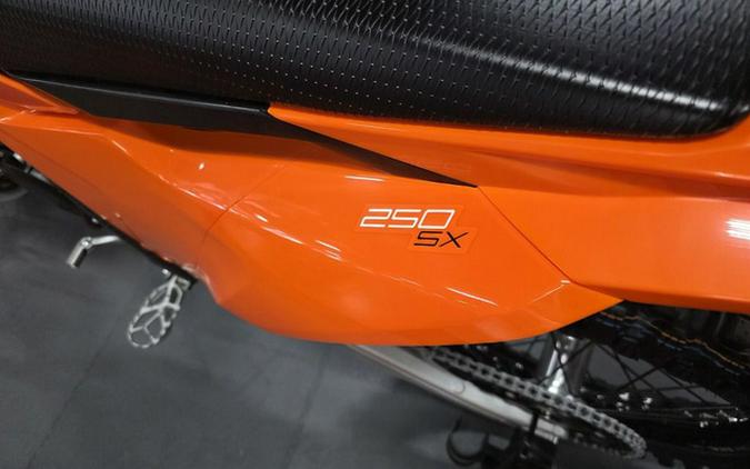2026 KTM SX 250