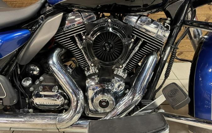 2010 Harley-Davidson® Electra Glide® Ultra Limited Flame Blue Pearl FLHTK