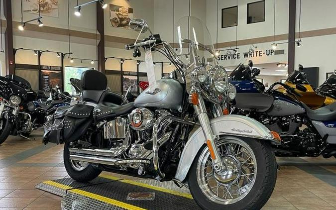 2015 Harley-Davidson® FLSTC - Heritage Softail® Classic