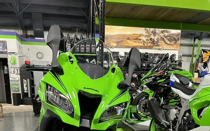 2019 Kawasaki Ninja® ZX™-10RR