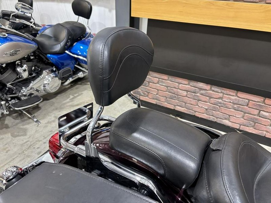 2006 Harley-Davidson® FLHRCI - Road King® Classic