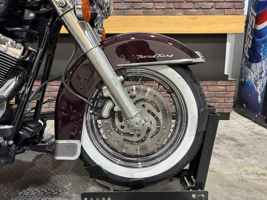 2006 Harley-Davidson® FLHRCI - Road King® Classic