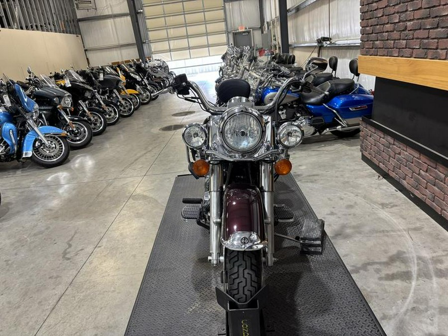 2006 Harley-Davidson® FLHRCI - Road King® Classic