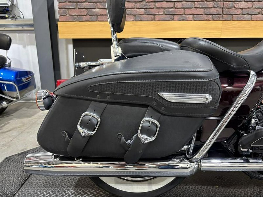 2006 Harley-Davidson® FLHRCI - Road King® Classic