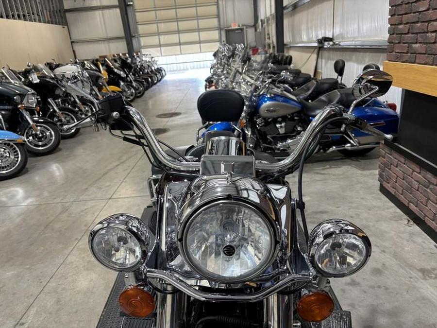 2006 Harley-Davidson® FLHRCI - Road King® Classic