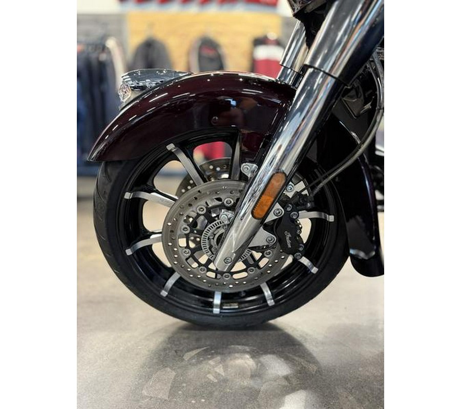 2022 Indian Motorcycle® Roadmaster® Limited Crimson Metallic