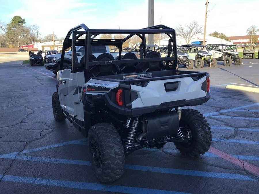2025 Polaris® General 4 1000 Sport