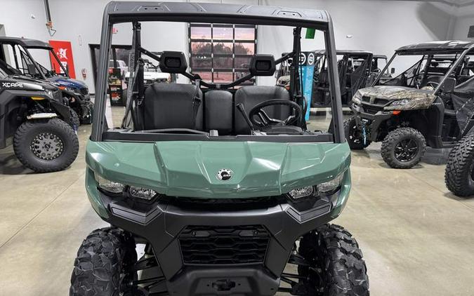 2026 Can-Am Defender HD7