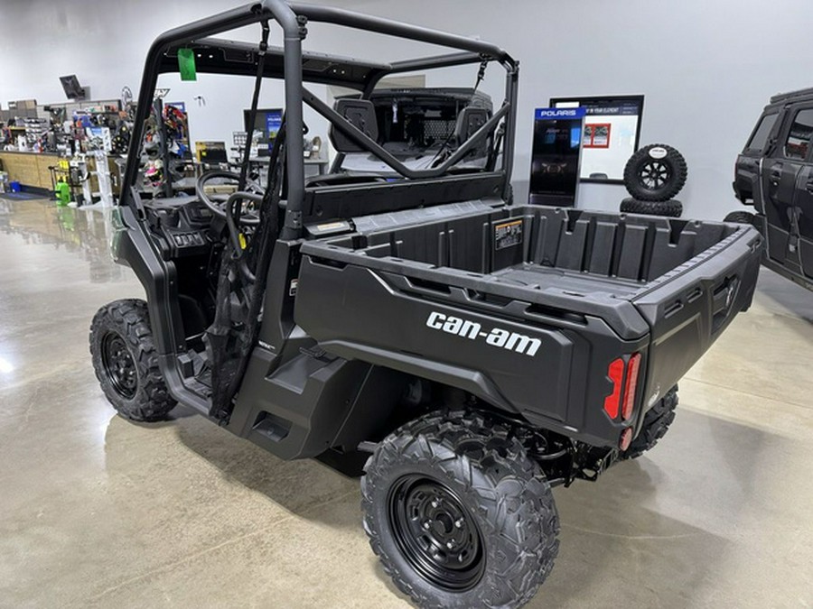 2026 Can-Am DEFENDER HD7