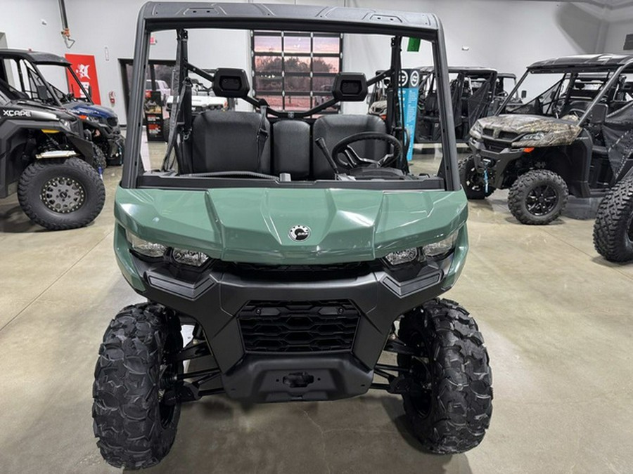 2026 Can-Am DEFENDER HD7