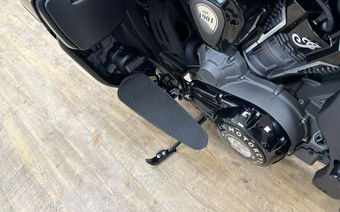 2026 Indian Pursuit Dark Horse Black Smoke