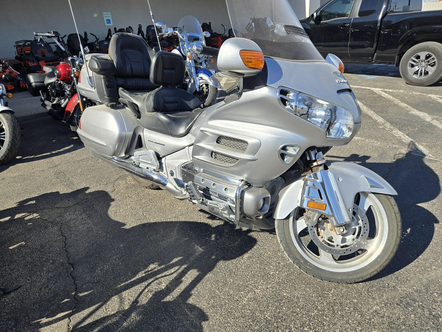 2005 HONDA GOLDWING