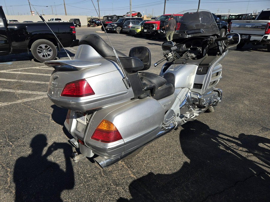 2005 HONDA GOLDWING