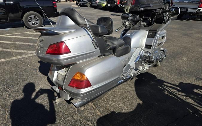 2005 HONDA GOLDWING