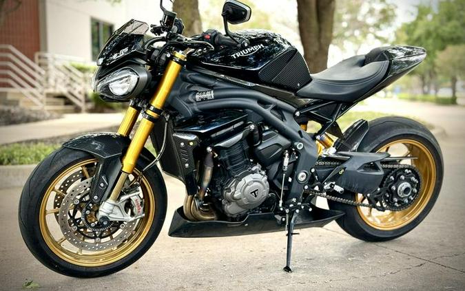 2022 Triumph Speed Triple 1200 RS Sapphire Black