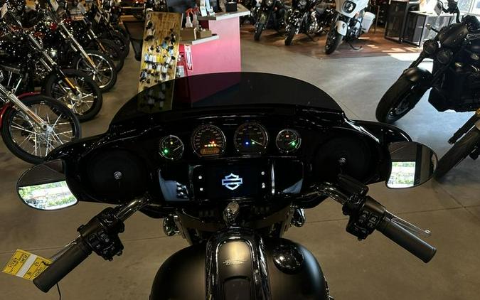 2022 Harley-Davidson® FLHXS - Street Glide® Special